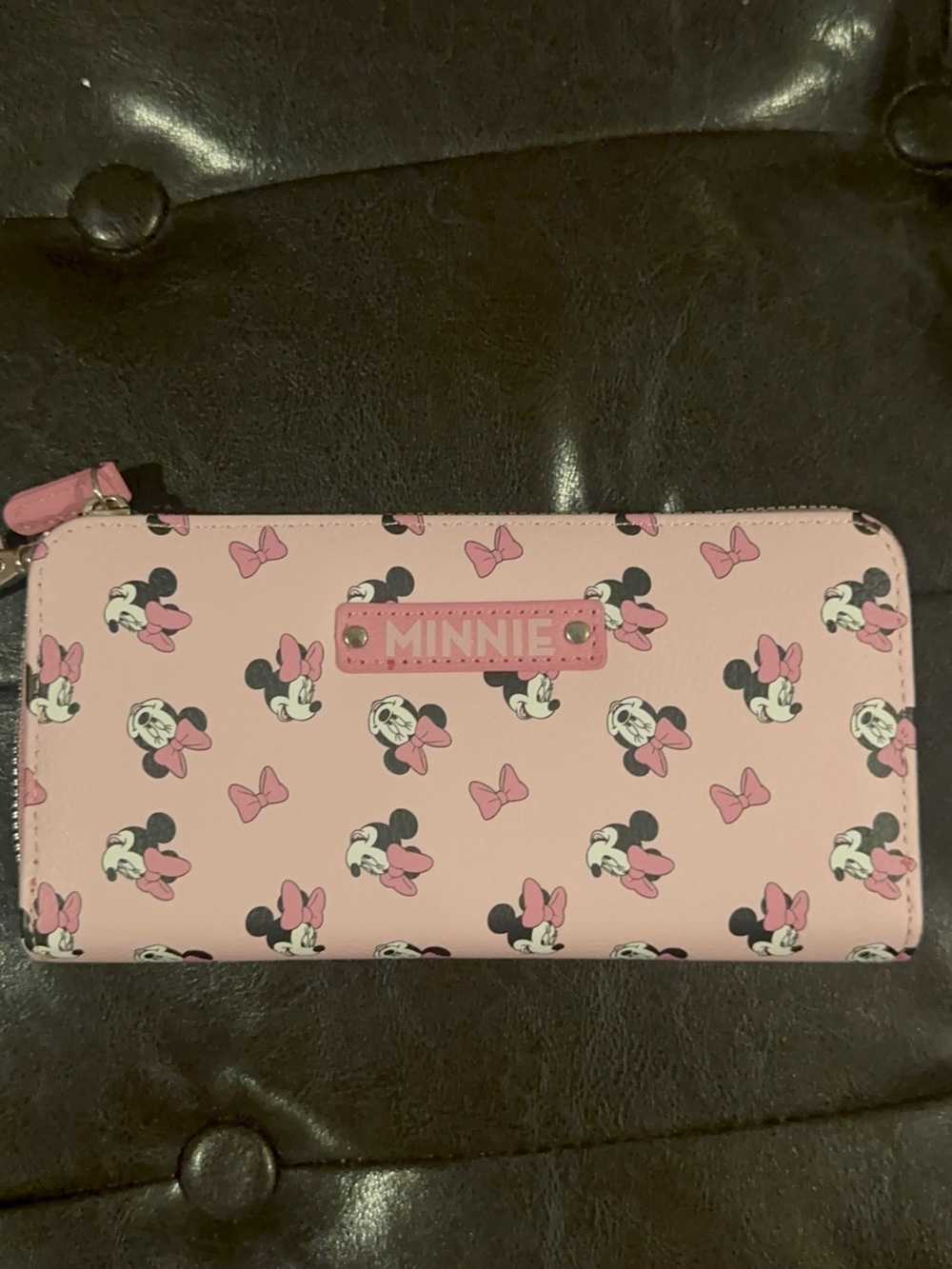 Disney Minnie Allover Print Zip Wallet in Light Pink
